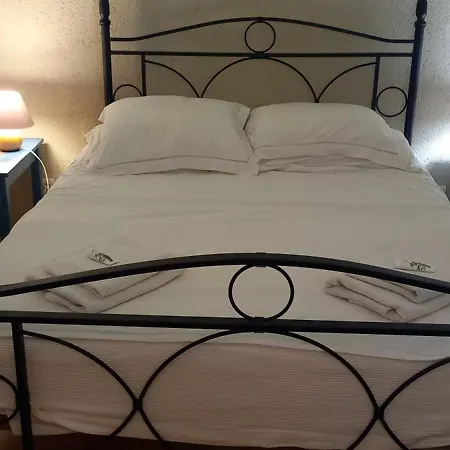 Semesterbostad La Petite Grange